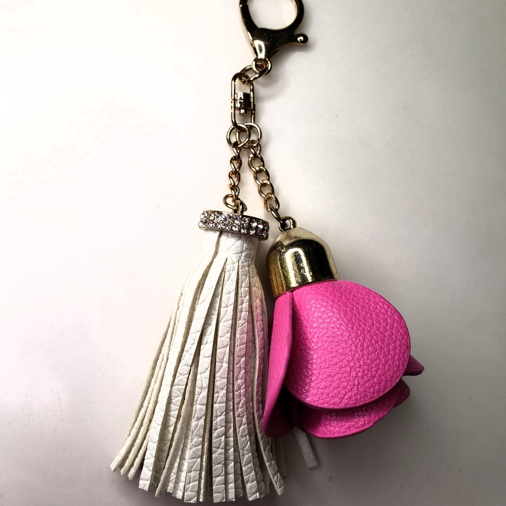 Tassle & Rose Key Chain
